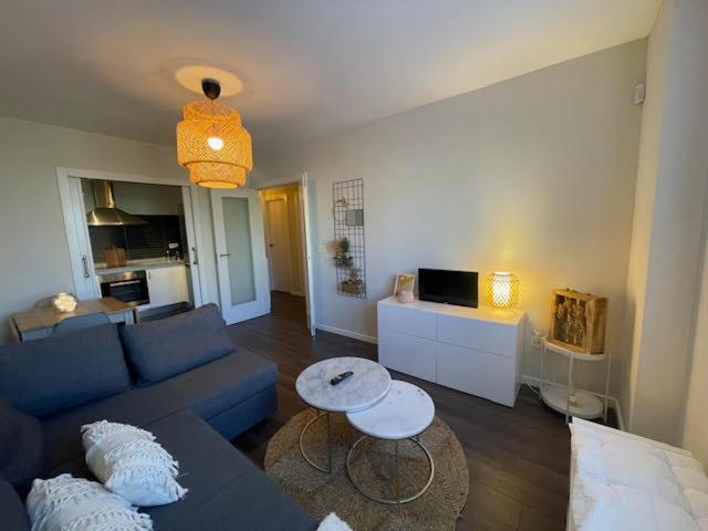Apartamento A Un Paso De La Playa En Ares Con Piscina Y Parking Екстер'єр фото